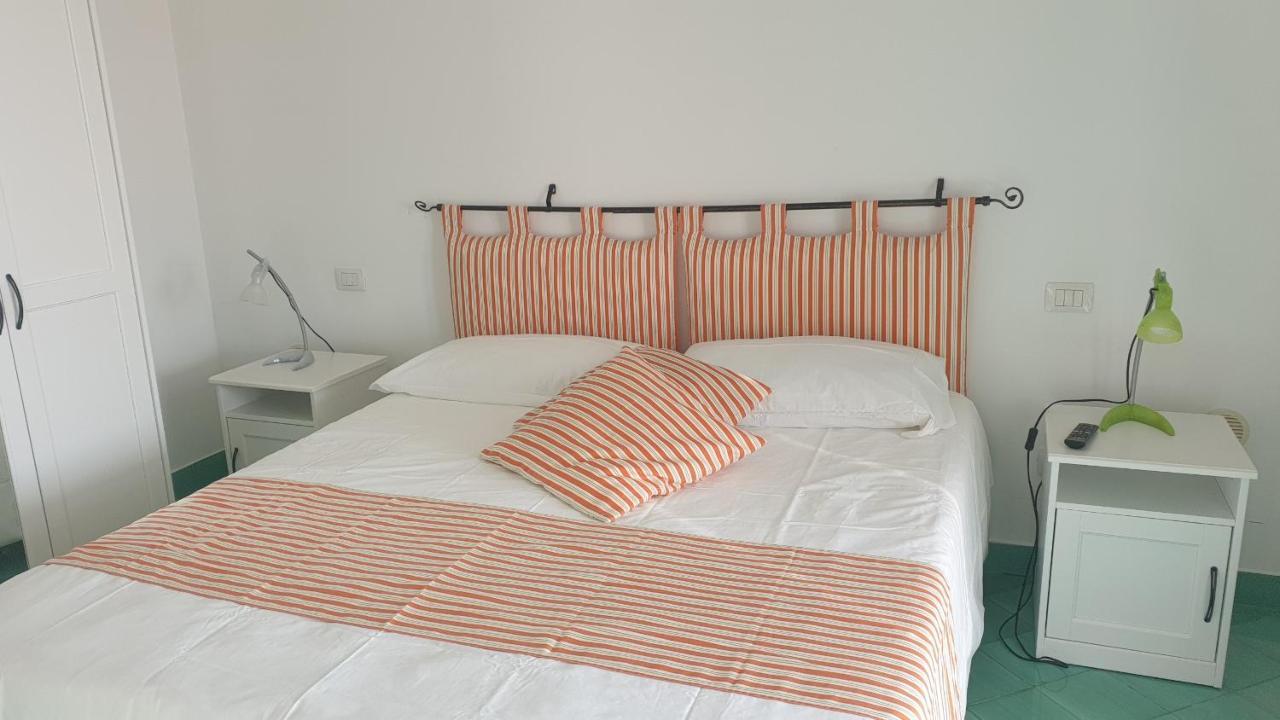 Casa Gabriella - Amalfi Coast - Free Parking - Full Sea View Villa วิเอตริ ภายนอก รูปภาพ